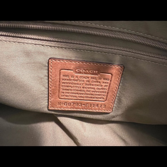 Coach Leather Purse - Picture 12 of 12